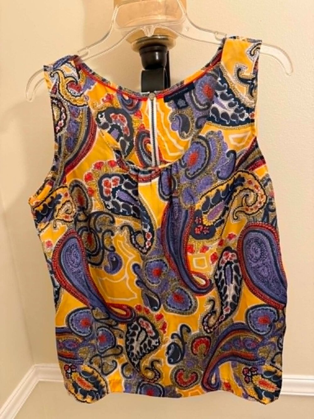 TOMMY HILFIGER SCOOP NECK PAISLEY TANK